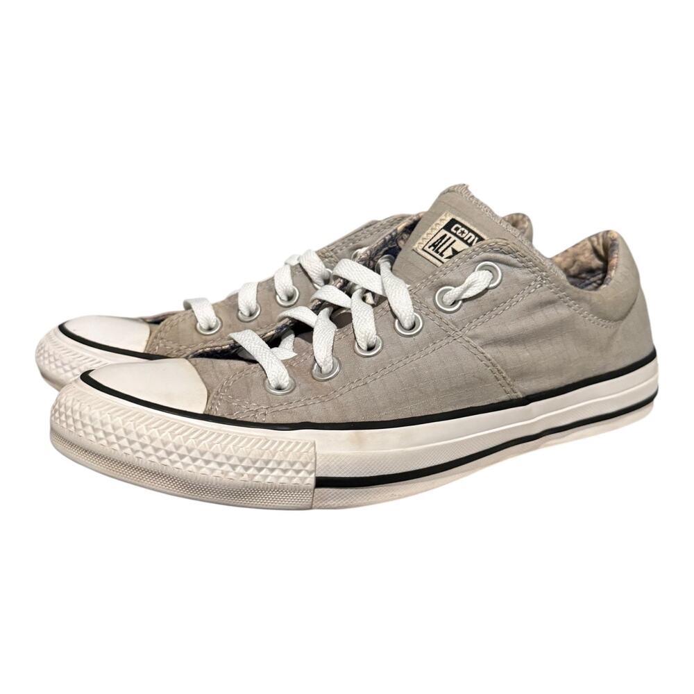 Converse Chuck Taylor Madison Women’s Low Top Sneakers Size 8 Padded Comfort
